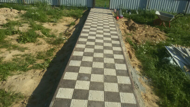 Плитка тротуарная 250×250×20 (пешеходные зоны) мокрый асфальт Эконом - «Компания Камнеград» - Изображение 7